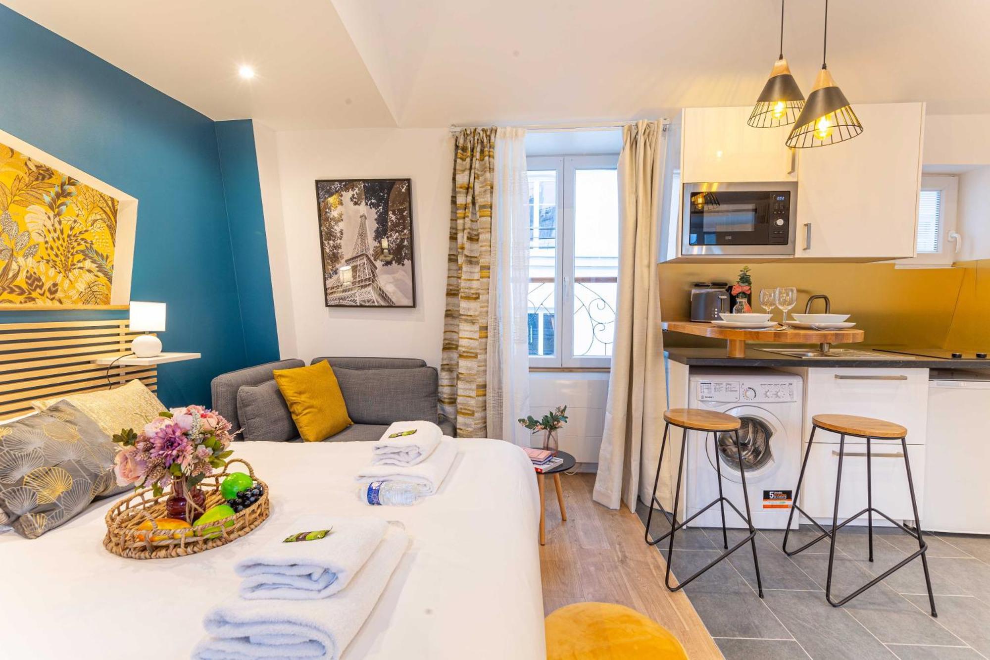 Pleasant - 2p - Center Of Apartment